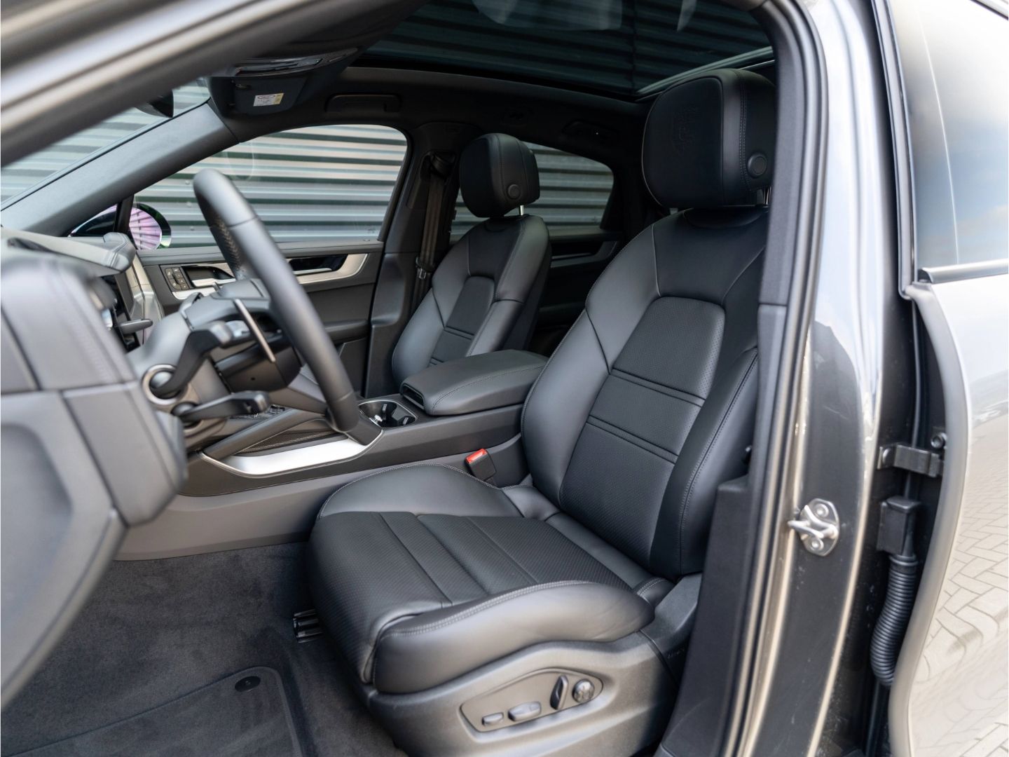 Porsche Cayenne Coupe 22'', Beifahrerdisplay, BOSE uvm.