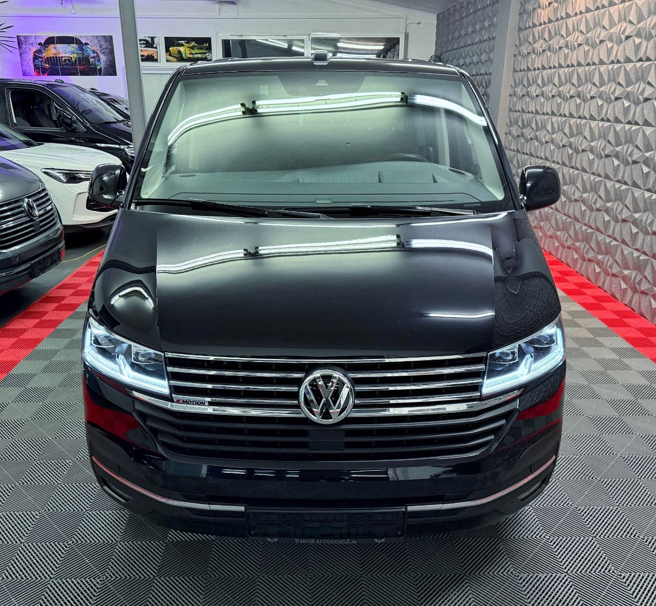 Volkswagen T6.1 Multivan 2.0 TDI DSG 4Motion - Samsaru's Car Outlet