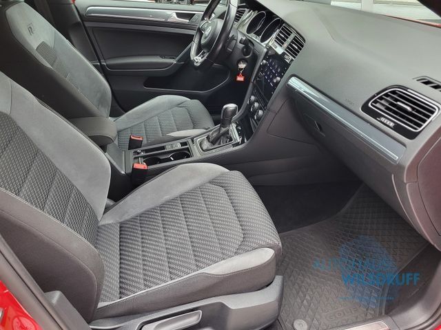 Volkswagen Golf VII 1.5 TSI DSG Highline R-Line - Samsaru's Car Outlet