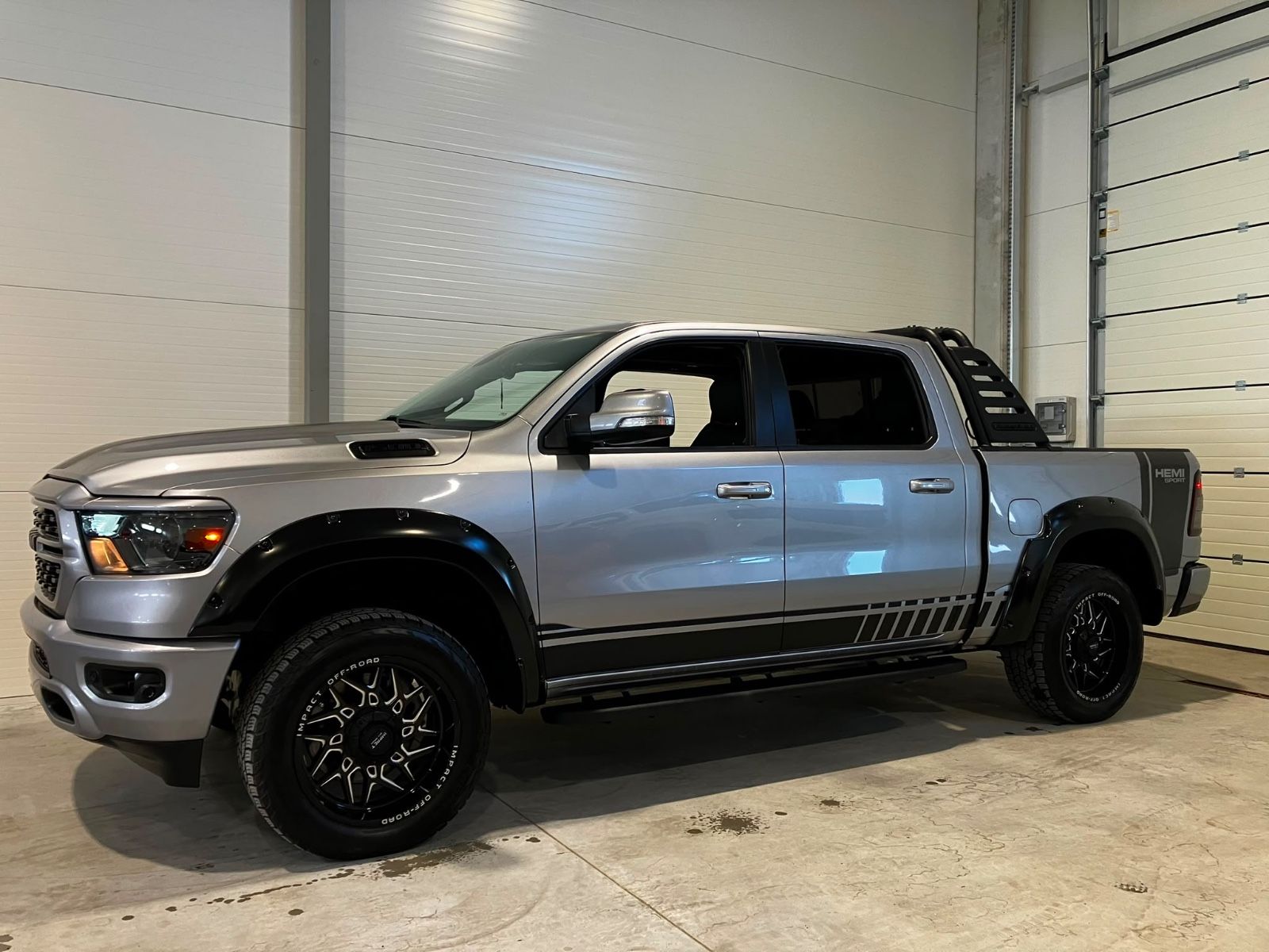 Dodge 5,7 LEDER CREWCAB 4x4 GAS LPG BIG HORN