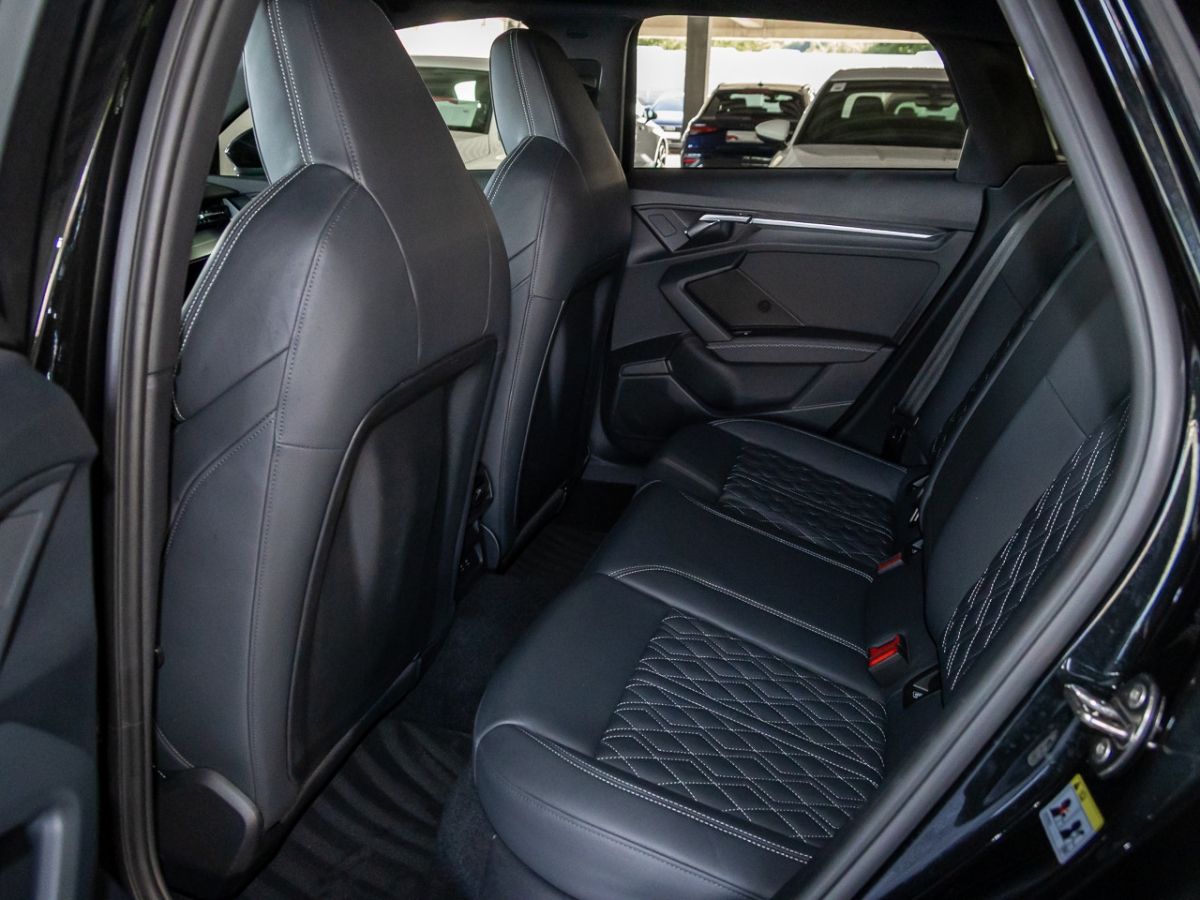Audi A3 Sportback 45 TFSI e S line - Samsaru's Car Outlet