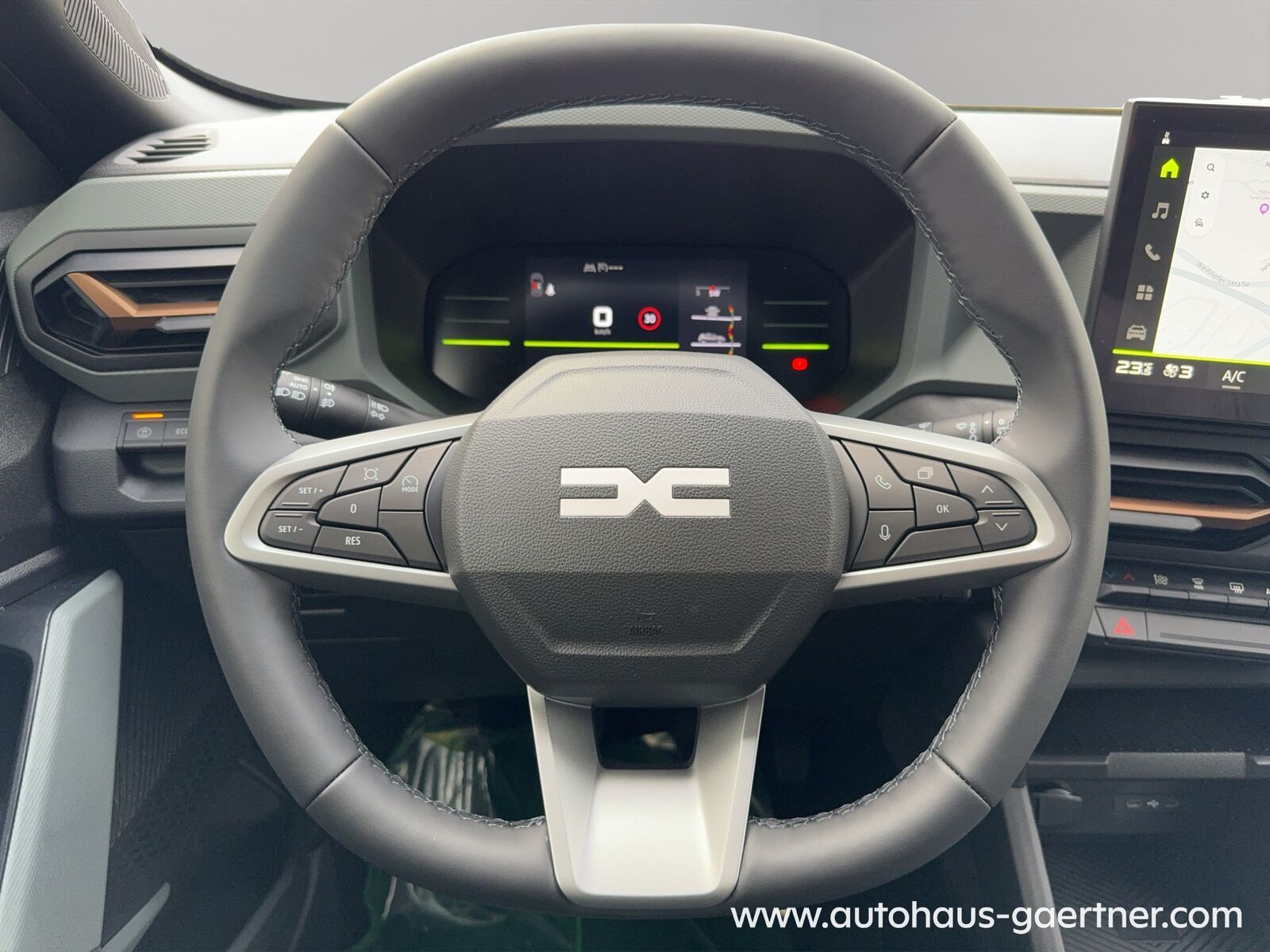 Dacia Duster Extreme TCe 130 - Samsaru's Car Outlet