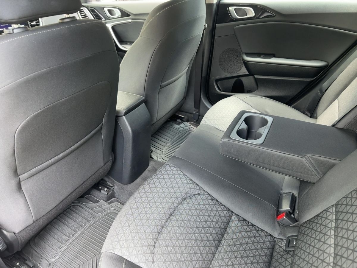 Kia cee'd Vision 1.5T - Samsaru's Car Outlet