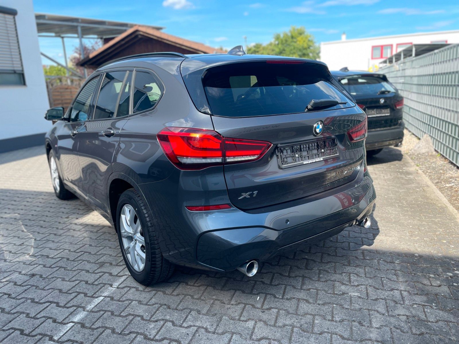 BMW X1 xDrive 20 d M Sport - Samsaru's Car Outlet