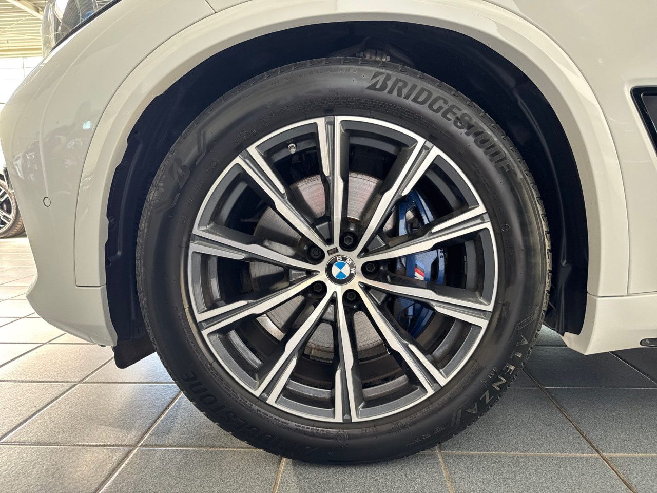 BMW X5 xDr30d M SPORT 2ACHS Pano AHK DAProf 360°