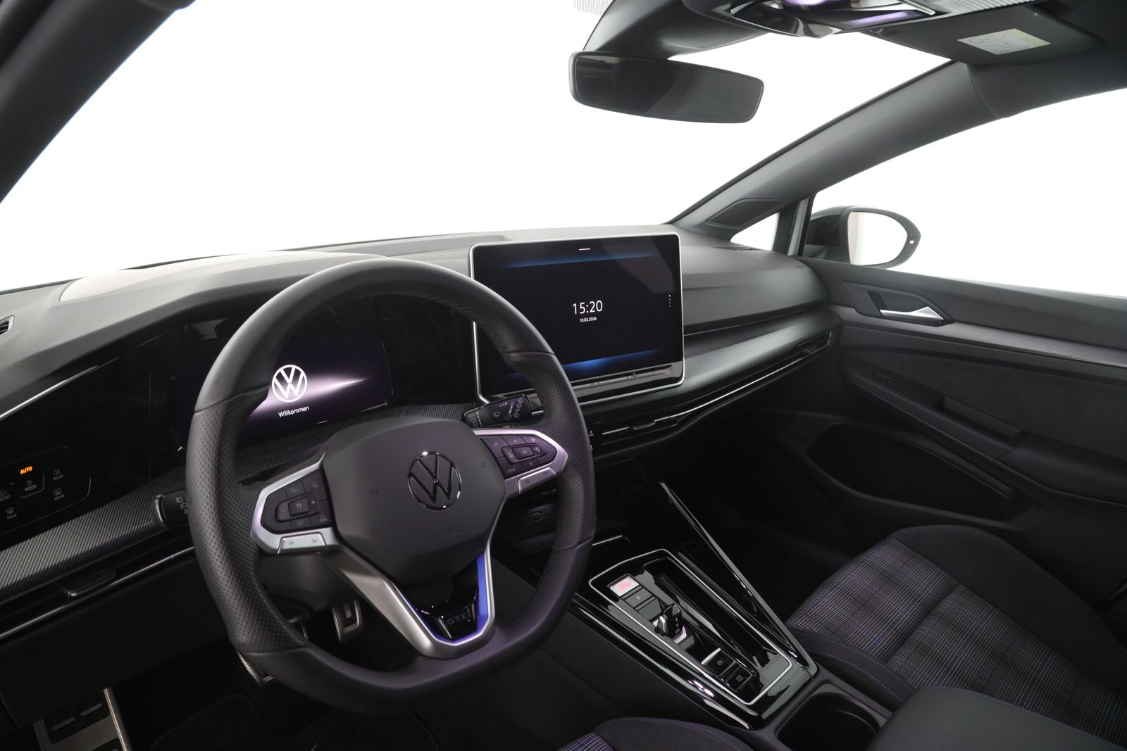 Volkswagen Golf VIII GTE 1.5 TSI DSG eHybrid | NAVI | LED |