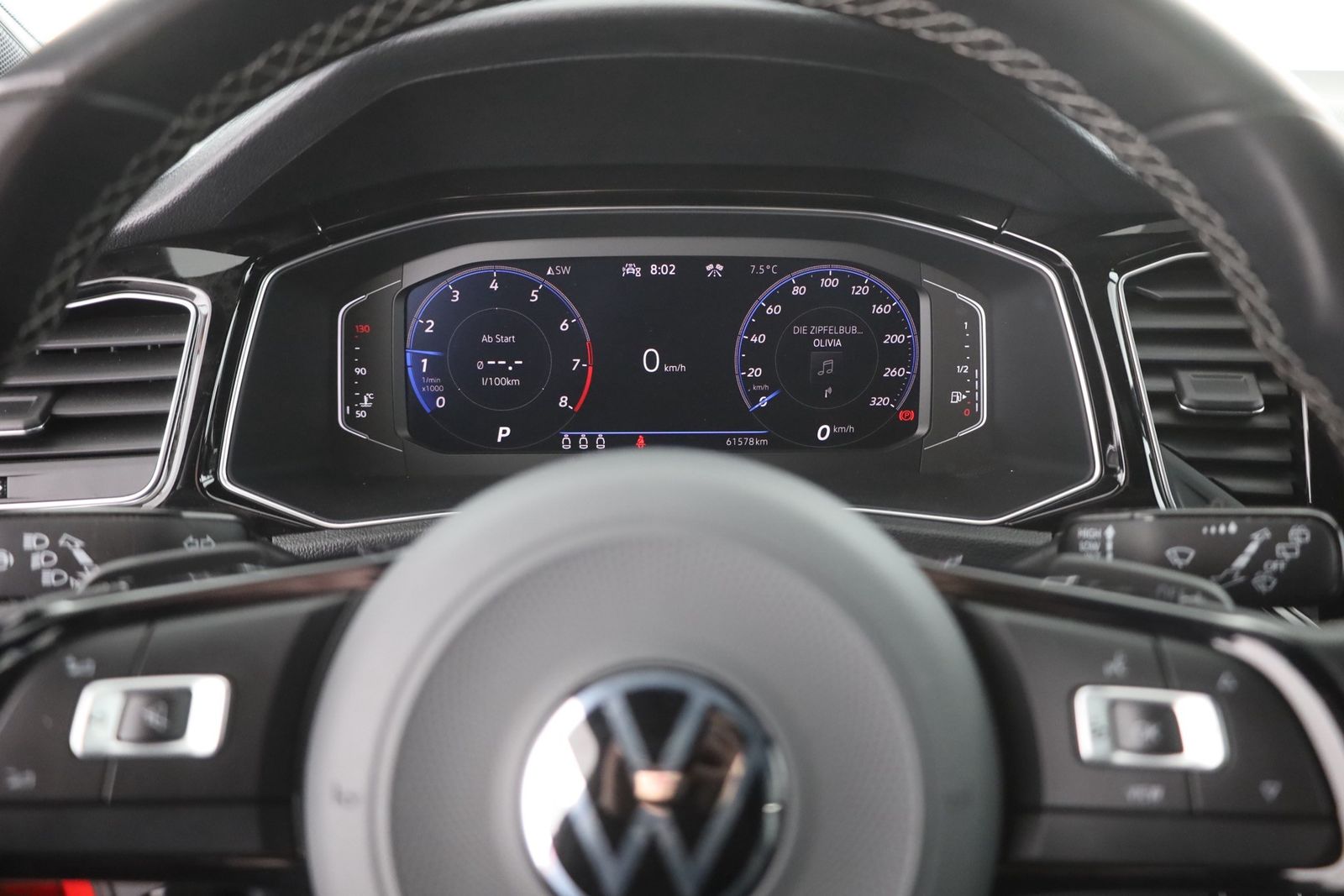 Volkswagen T-Roc 2.0 TSI R 4Motion - Samsaru's Car Outlet
