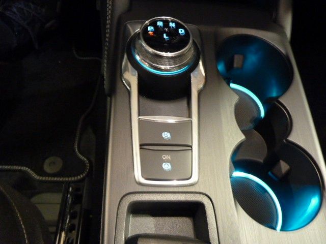 Ford Kuga Hybrid Active - Samsaru's Car Outlet