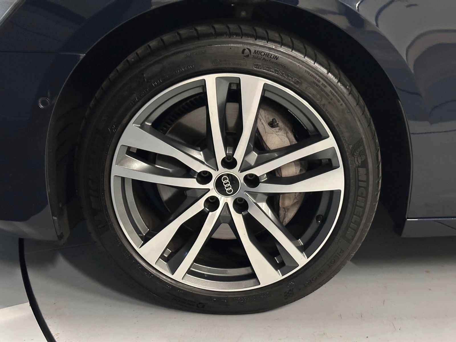 Audi A6 Avant 50 TDI quattro Sport - Samsaru's Car Outlet