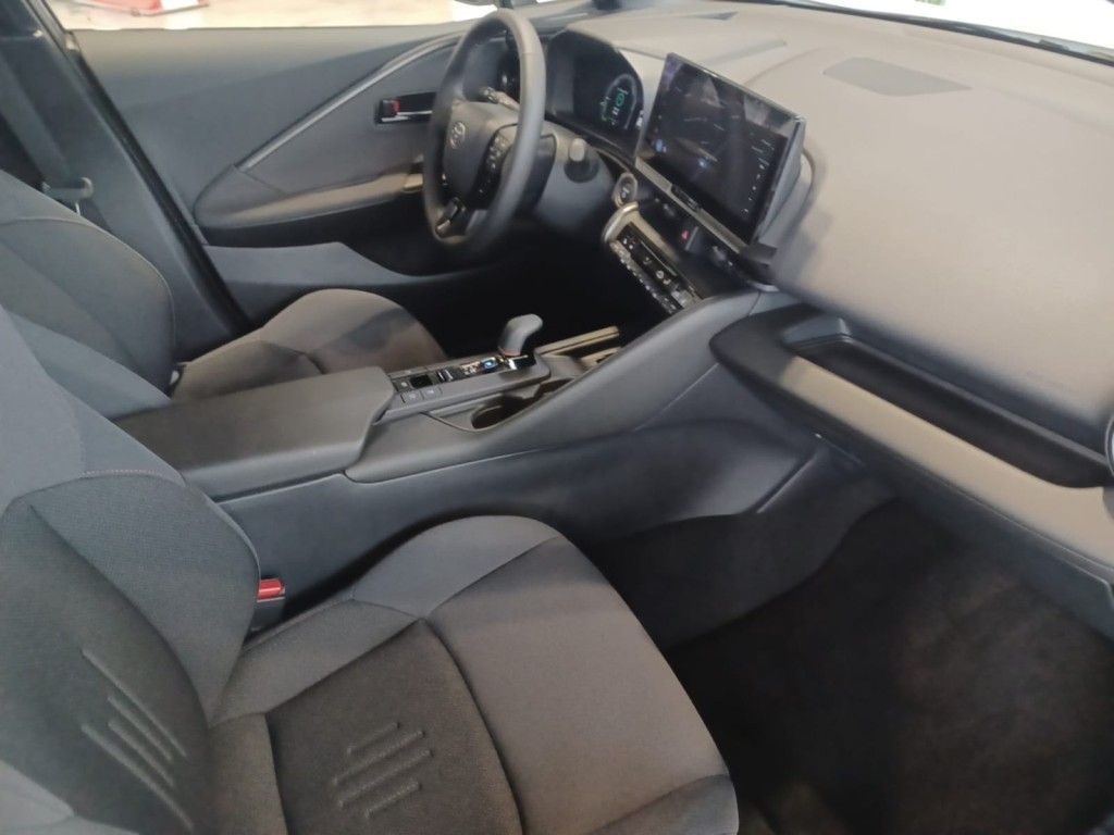 Toyota C-HR 1.8 Hybrid Teamplayer (AX2)