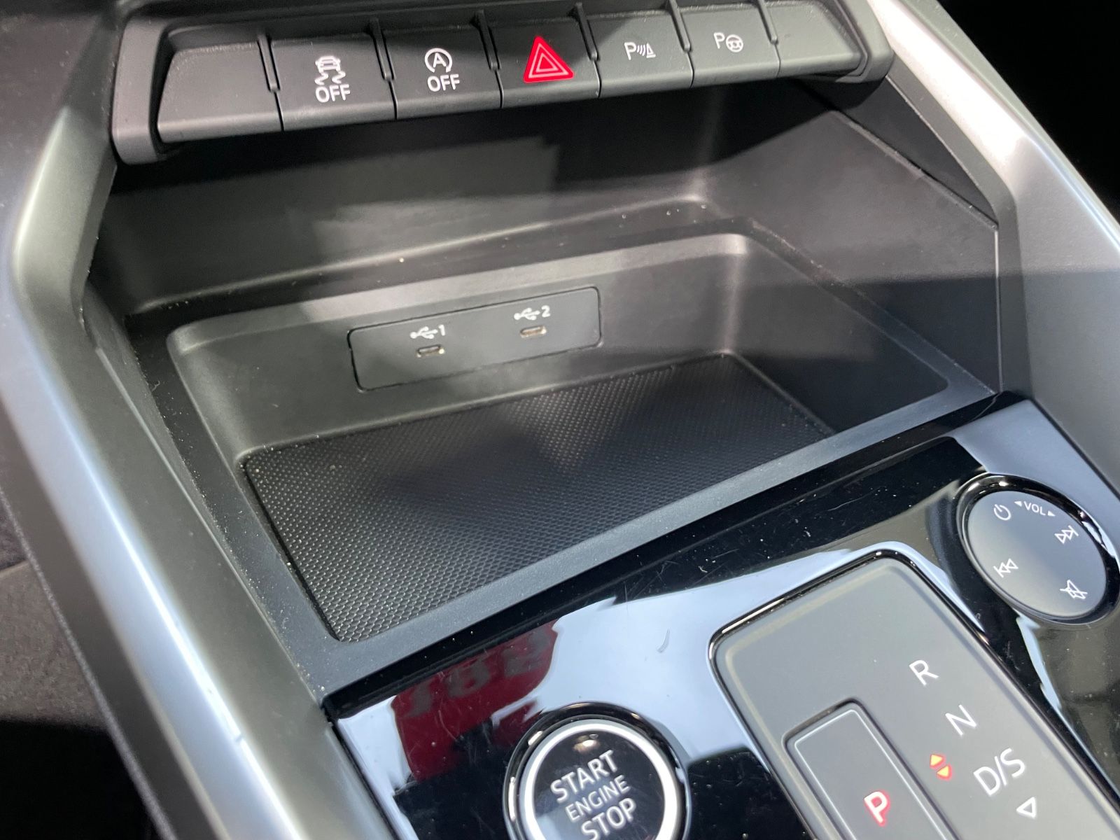 Audi A3 Limousine 35 TDI S line+LED+NAVI+ACC+DAB+SOUN