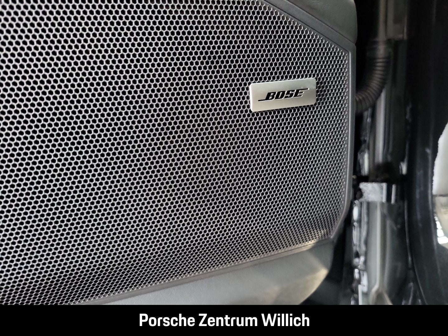 Porsche Cayenne E-Hybrid Coupe BOSE Surround-View LED