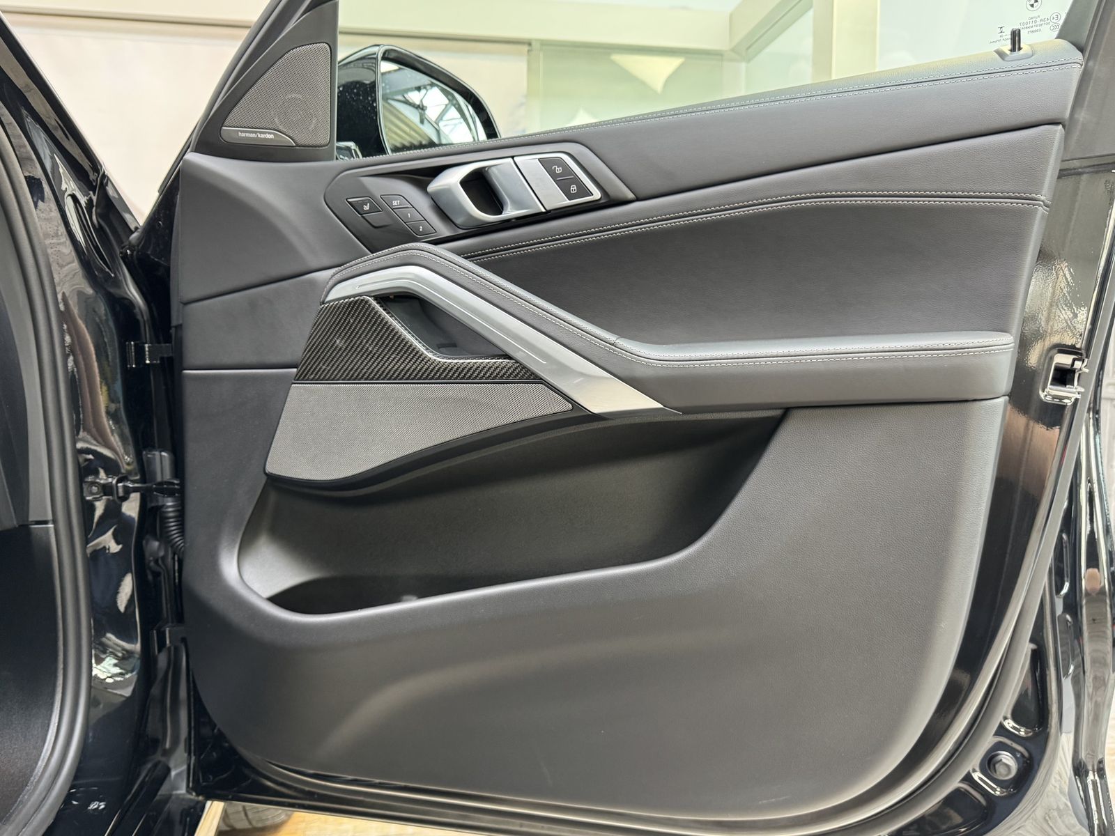 BMW X6 xDr30d M Sport Pro 22'' Sitzlüft. ACC 360°AHK