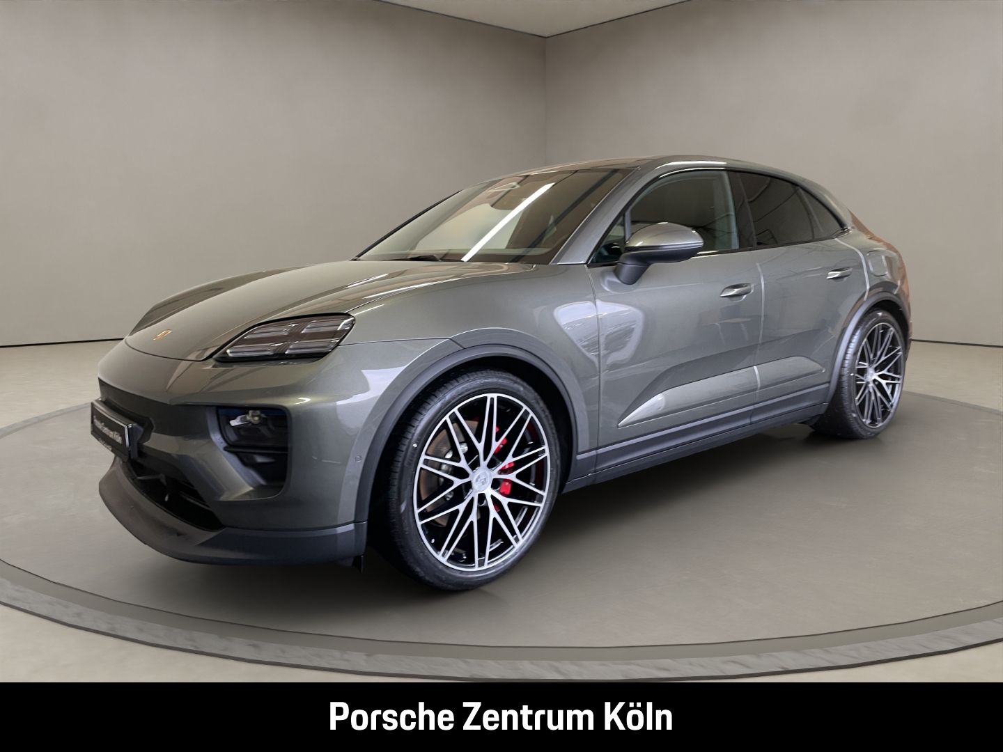 Porsche Macan 4S Electric - Samsaru's Car Outlet