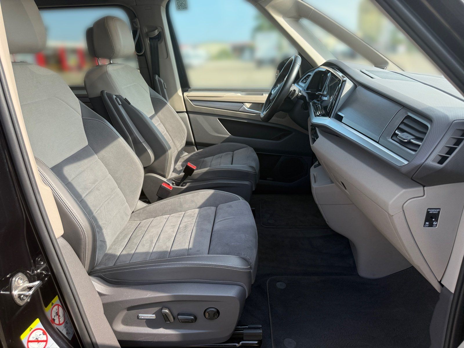 Volkswagen T7 Multivan Life 1.4 TSI PHEV lang DSG ACC DCC