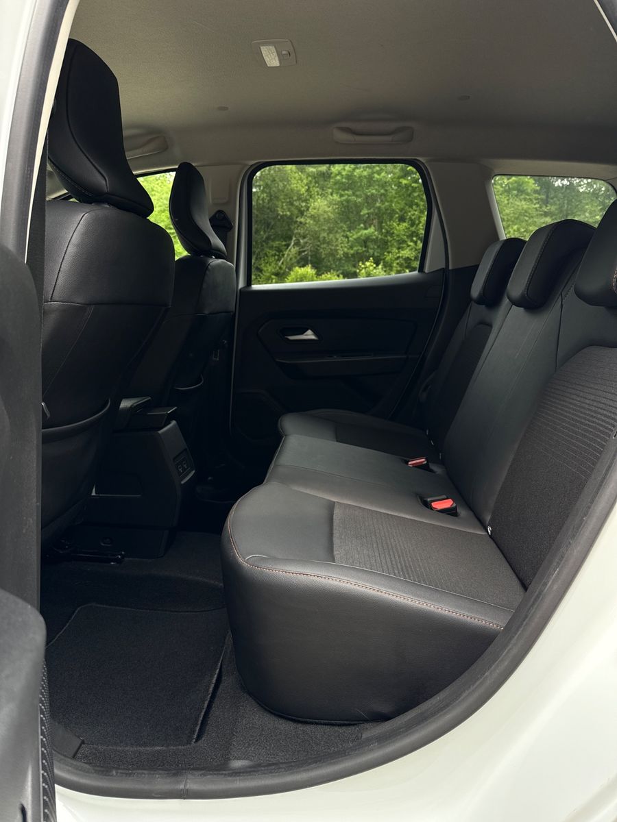 Dacia Duster II Extreme 4WD - Samsaru's Car Outlet