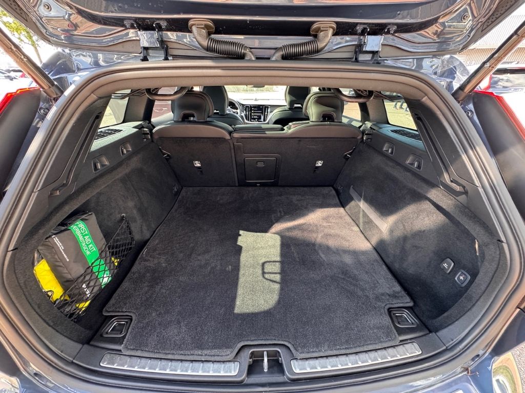 Volvo V60 Inscription Plug-In Hybrid AWD T6 Twin Engin