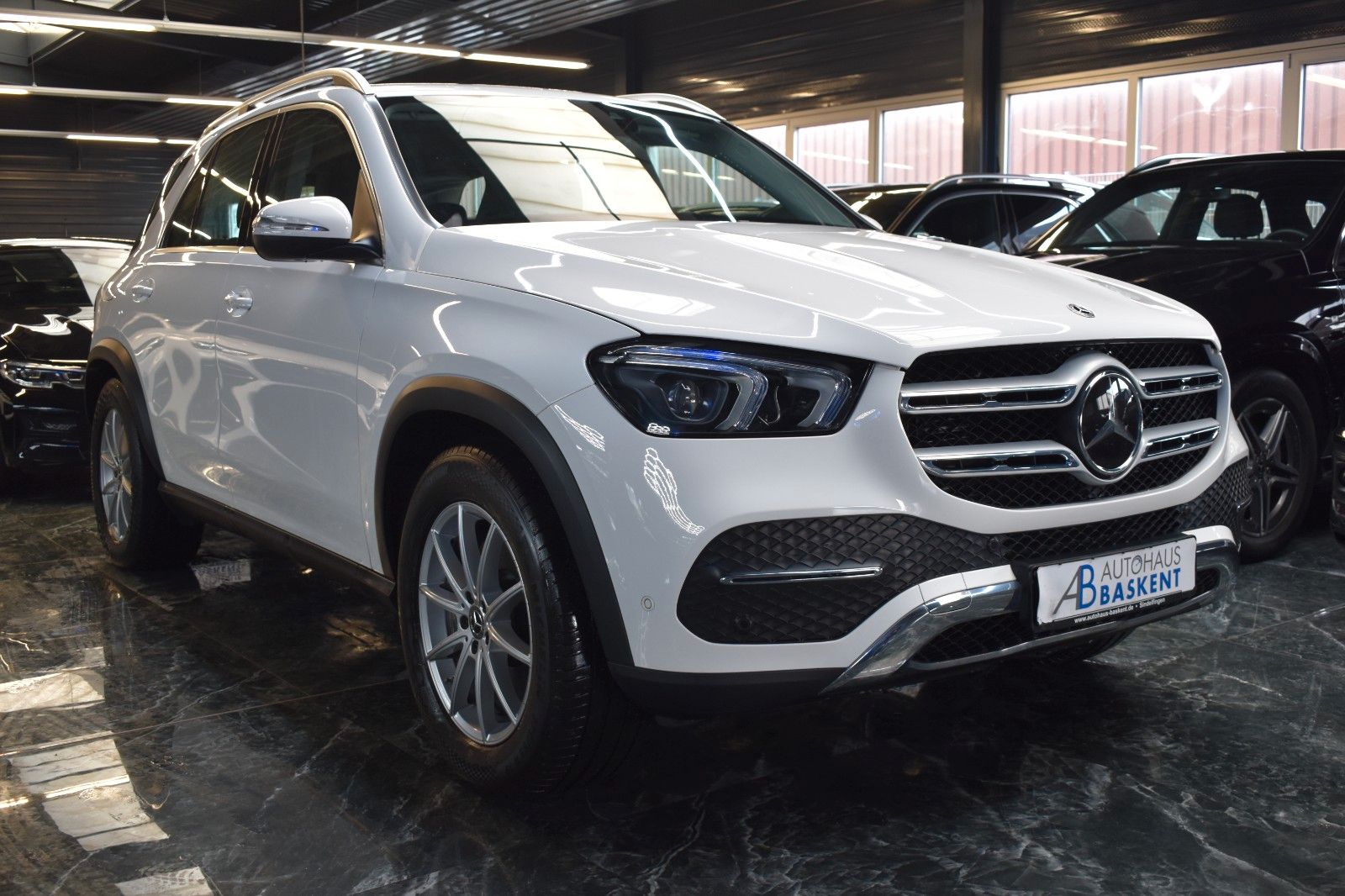 Mercedes-Benz GLE 350 e 4Matic*LEDER*KAMERA*AHK*LED*WIDESCREEN