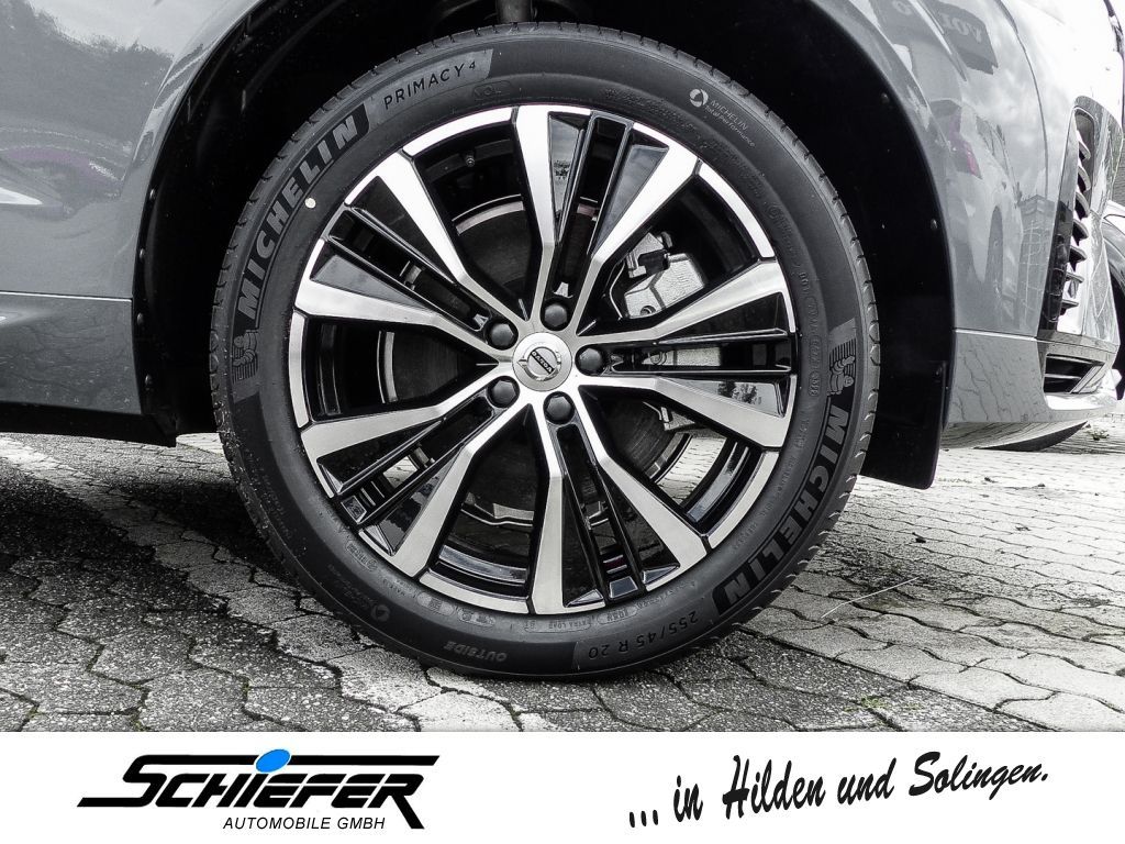 Volvo XC60 T6 AWD Recharge Plus Dark (2017)