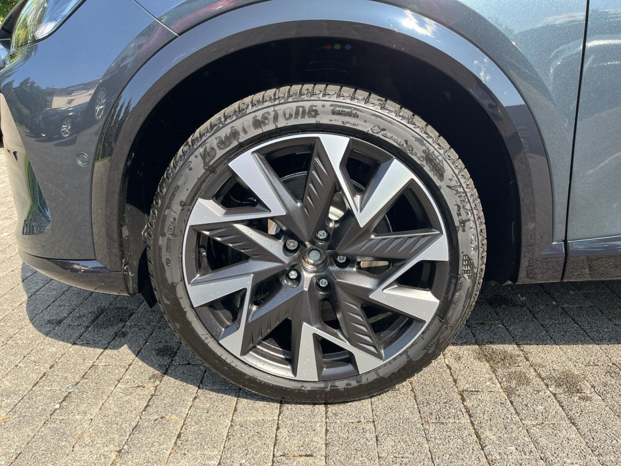 Cupra FORMENTOR VZ 2.0 TSI+AHK+MATRIX+360+ACC Klima