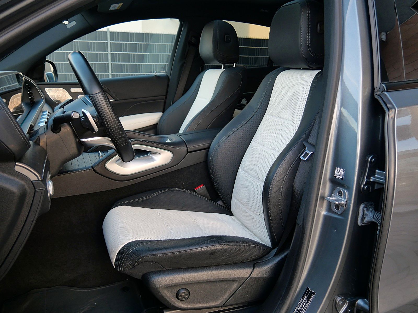 Mercedes-Benz GLE 350e 4M.AMG,Airm.ACC,360,Belüf.Pan.AHK.Burm