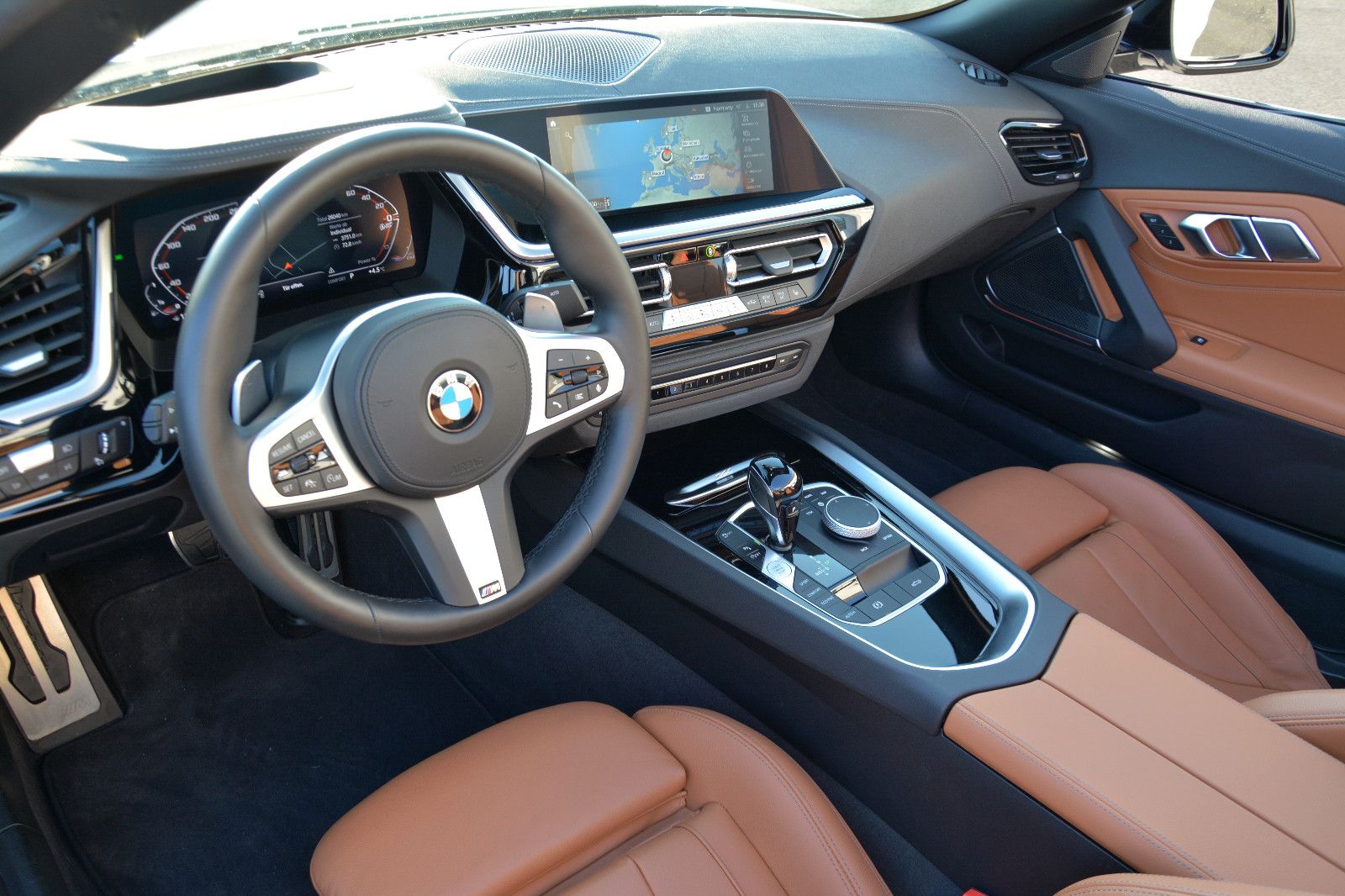 BMW Z4 M40i - Samsaru's Car Outlet