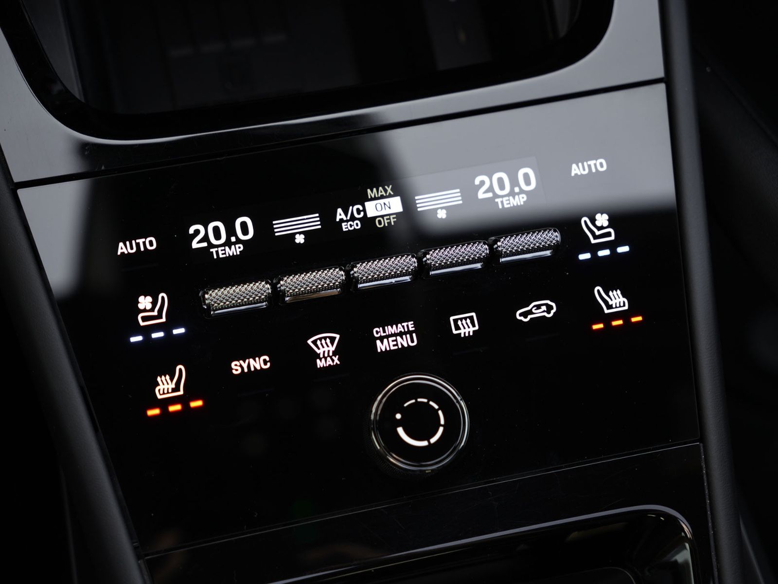 Porsche E-Hybrid INNODRIVE-LUFTF.-PANO-AHK-MASSAGE-VOLL