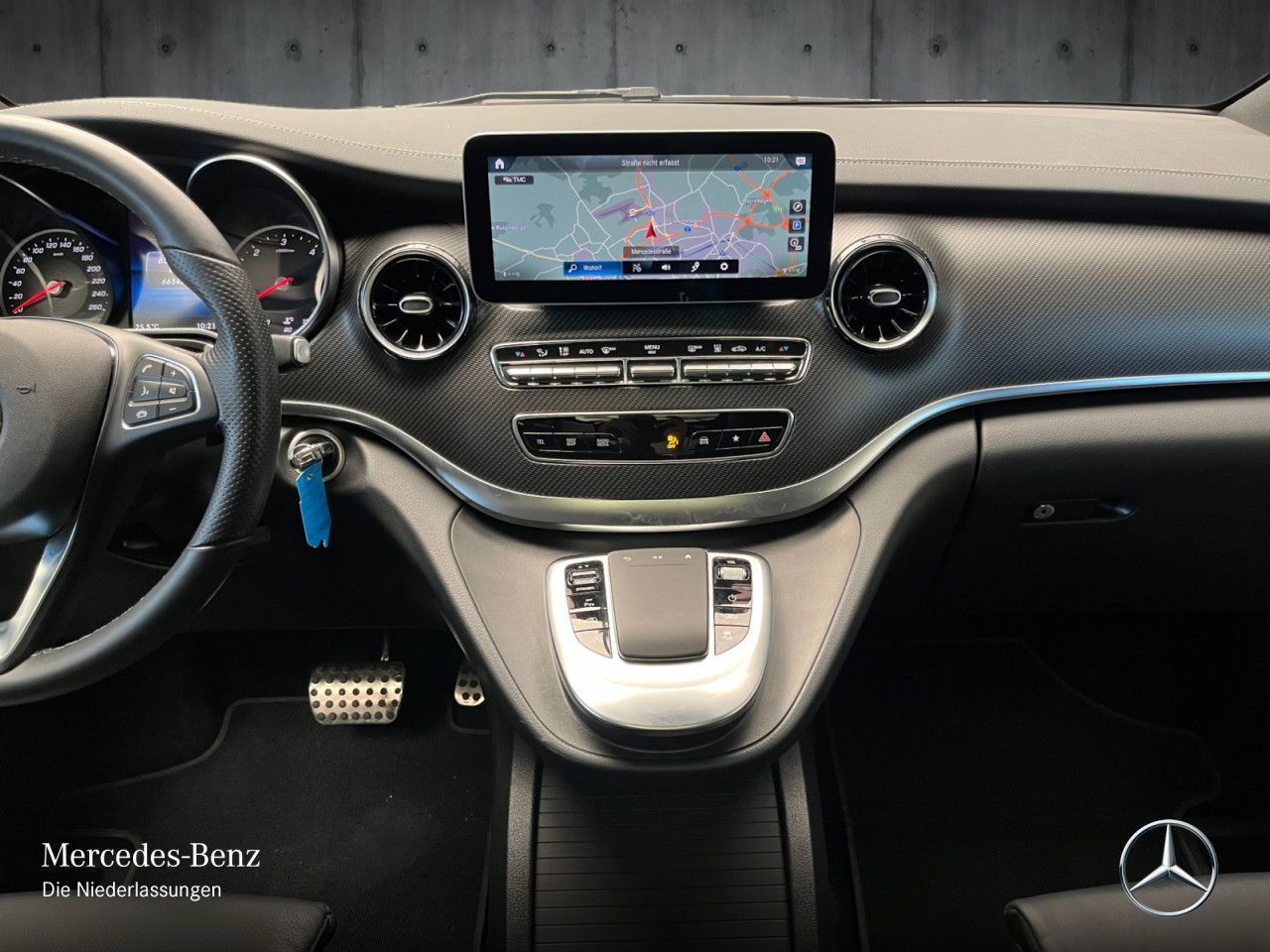 Mercedes-Benz V 300 d 4M AVANTGARDE - Samsaru's Car Outlet