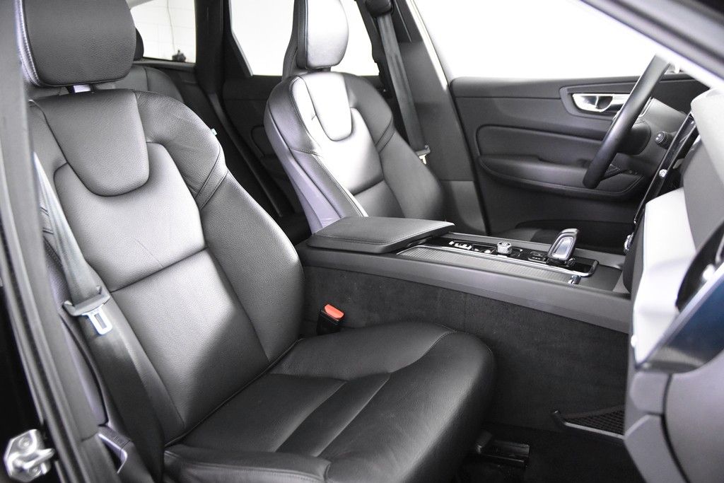 Volvo XC60 T6 AWD Recharge - Samsaru's Car Outlet