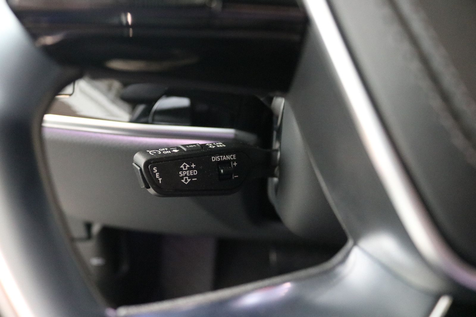 Audi A8 55 TFSI quattro - Samsaru's Car Outlet
