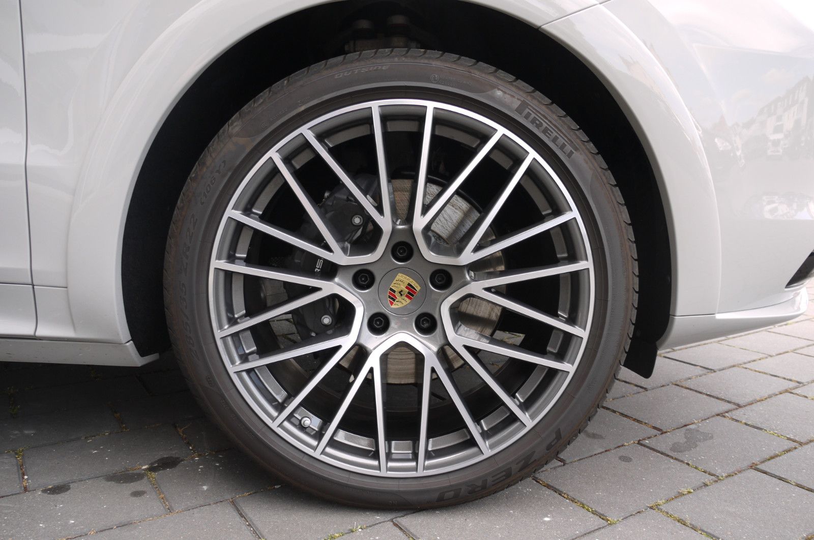 Porsche Cayenne E-Hybrid Platinum Edition*ACC*LUFT*PANO*