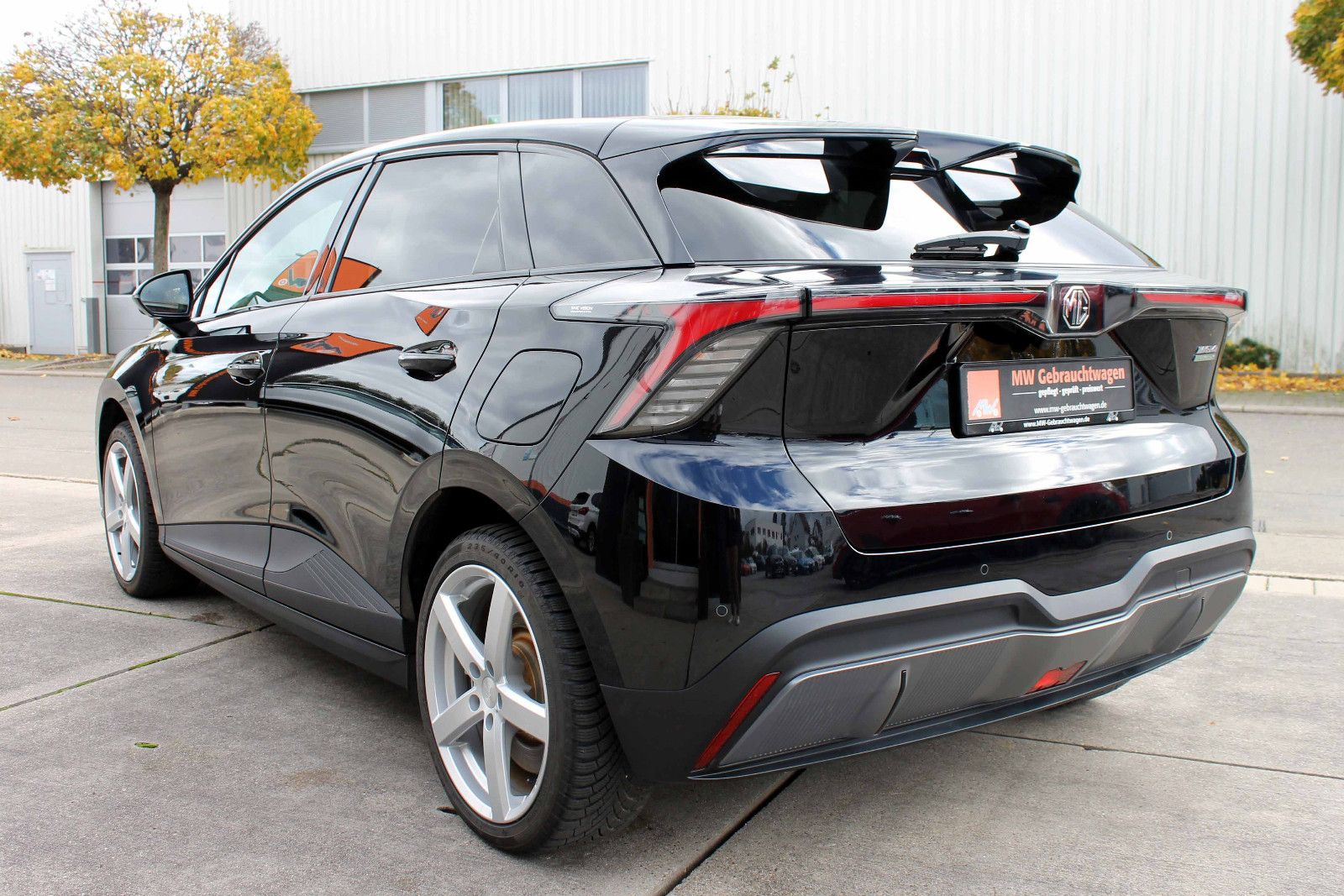 MG4 Trophy Extended Range 77kWh ACC 360° LED BT