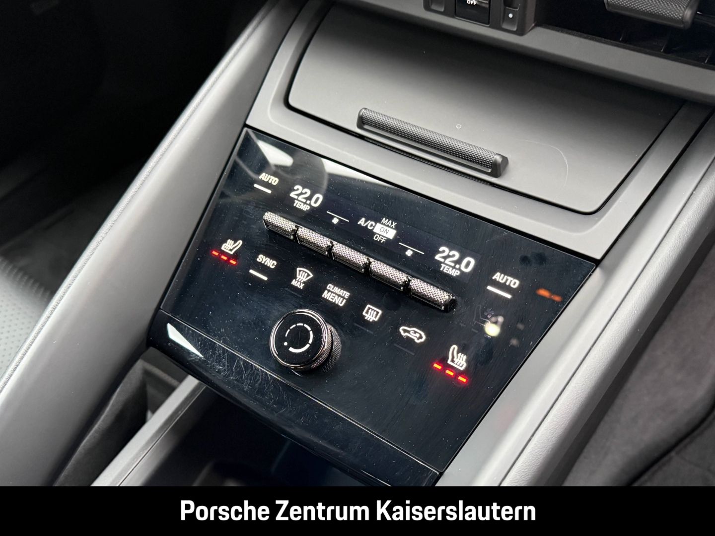 Porsche Macan Turbo 22-Zoll Rückfahrkamera LED-Matrix