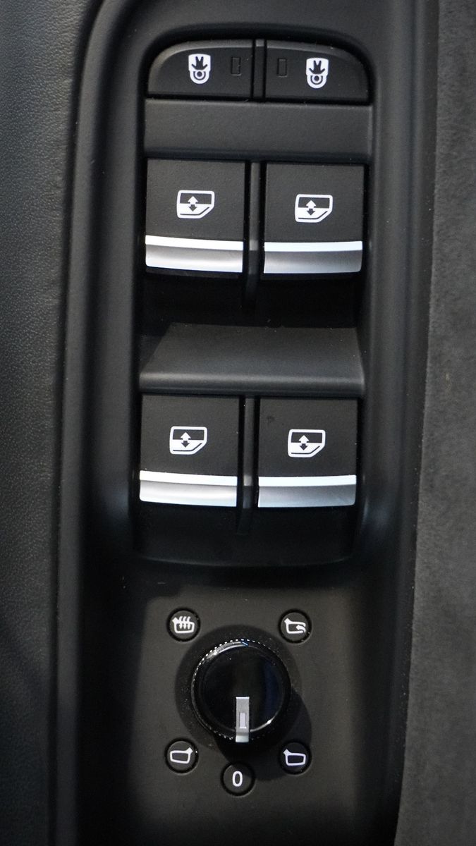 Audi RSQ8    *RS ESSENTIAL -PAKET*UVP 186 Tsd*