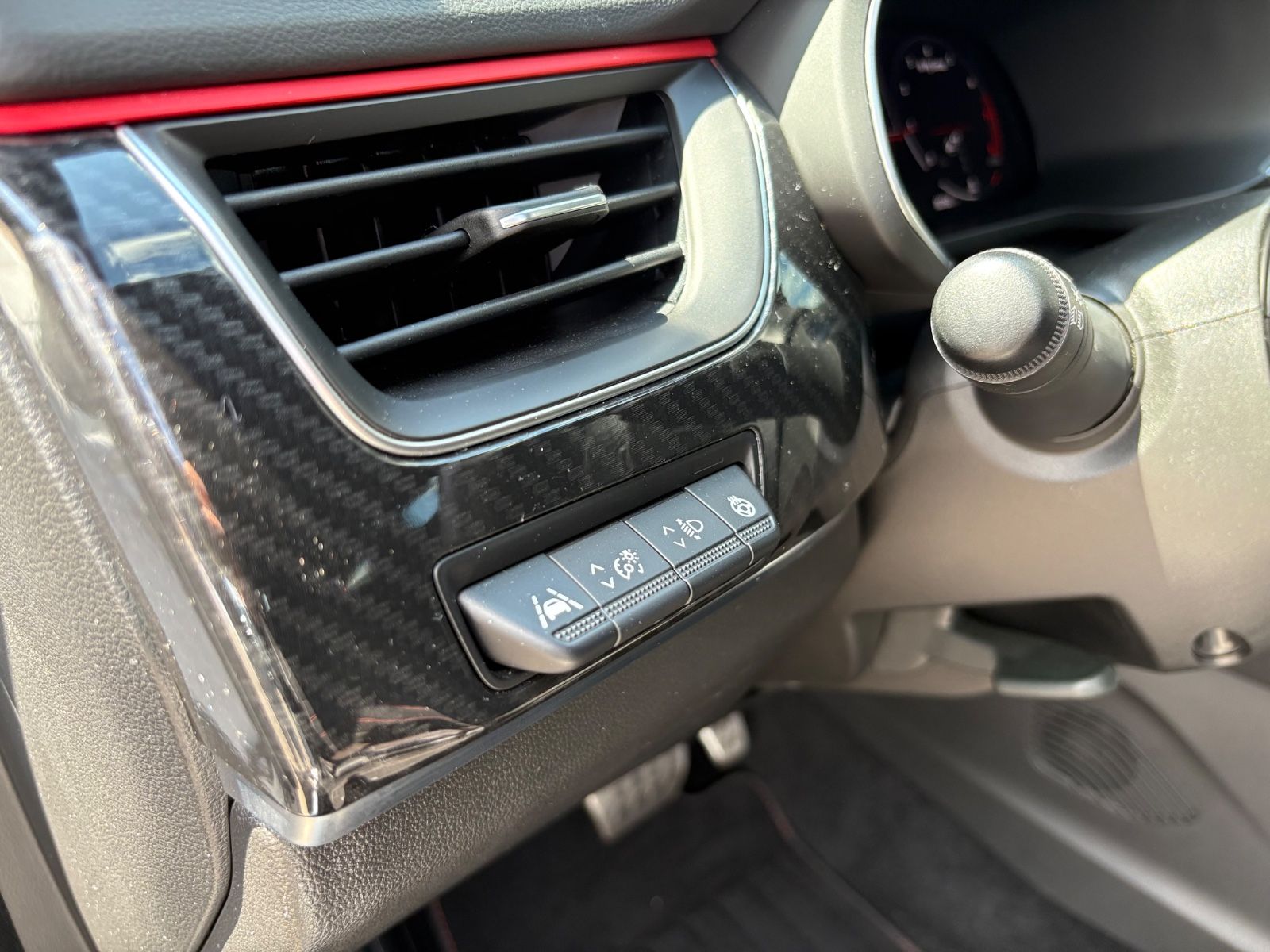 Renault ARKANA RS-LINE - Samsaru's Car Outlet