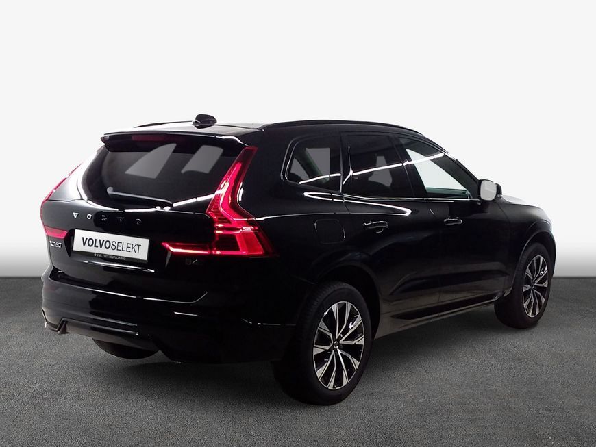 Volvo XC60 B4 D AWD Plus Dark