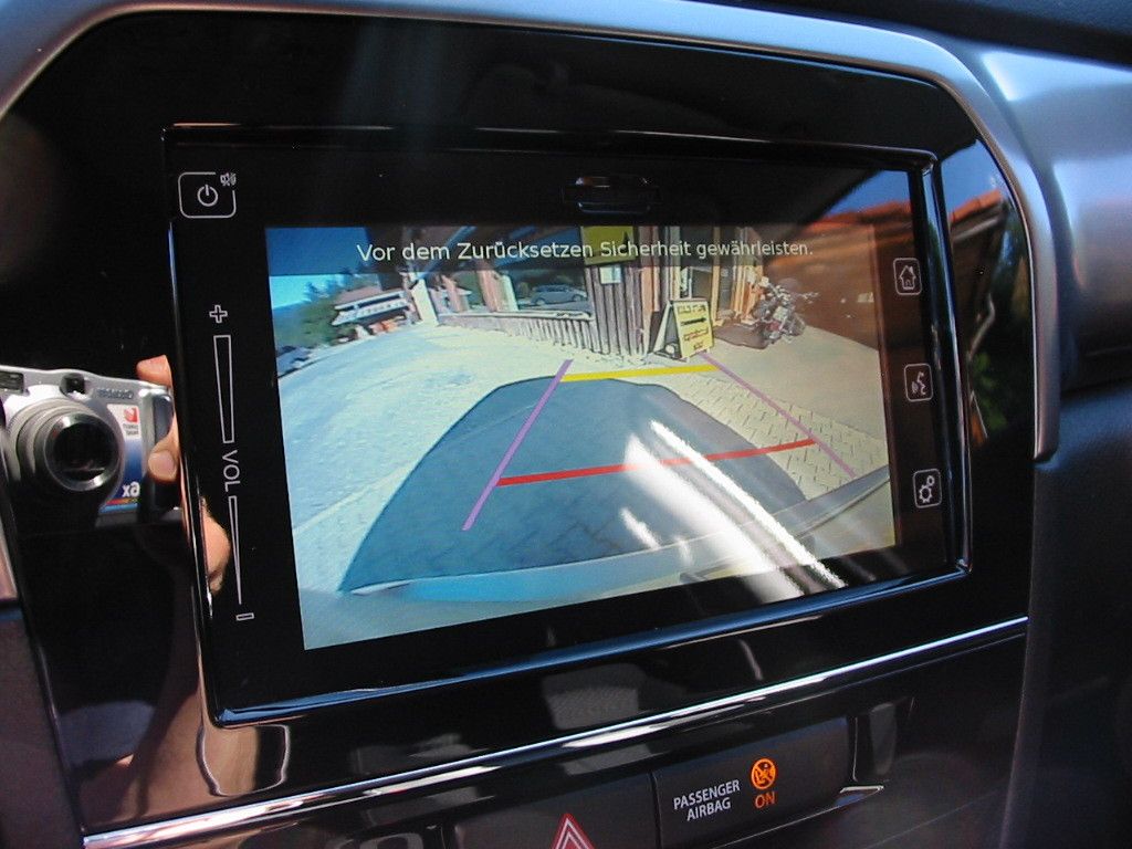 Suzuki Vitara Allrad Vollhybrid - Samsaru's Car Outlet