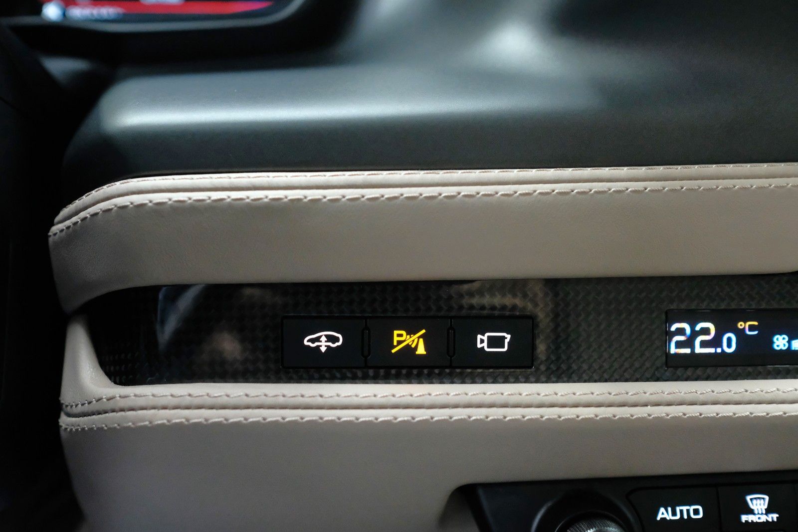 Ferrari F8 Tributo/LIFT/CAMERA/PDC/FULL ELECTRIC SEATS