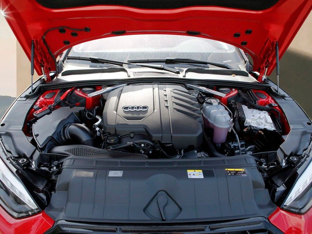 Audi A5 Sportback 45 TFSI S line Competition Pano AHK