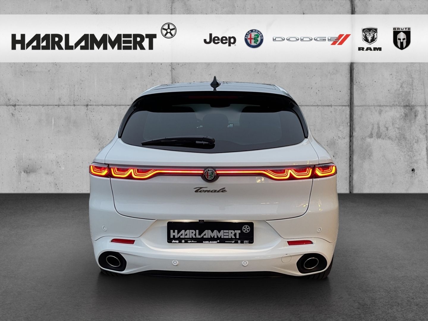Alfa Romeo Tonale Tributo italiano PHEV PANORAMA+PDC+KAMERA