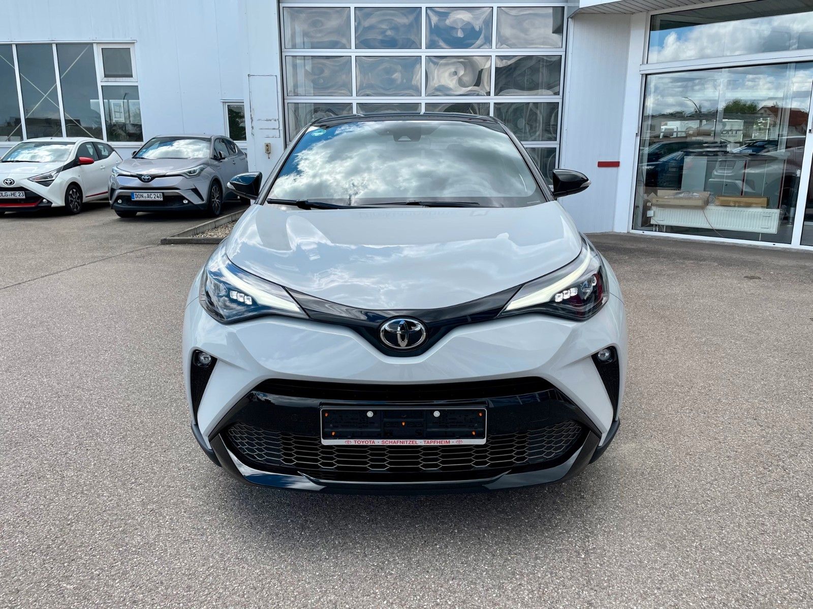 Toyota C-HR GR Sport Hybrid - Samsaru's Car Outlet