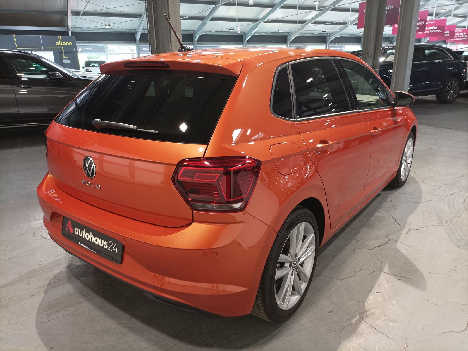 Volkswagen Polo 1.5 TSI Highline - Samsaru's Car Outlet