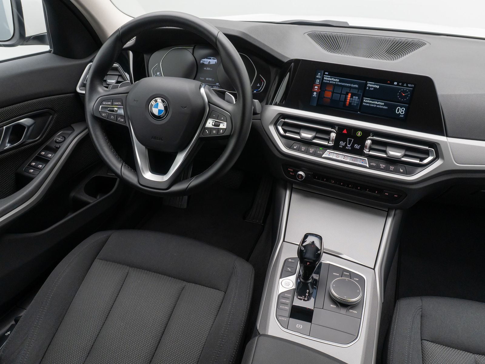 BMW 320d Advantage - Samsaru's Car Outlet