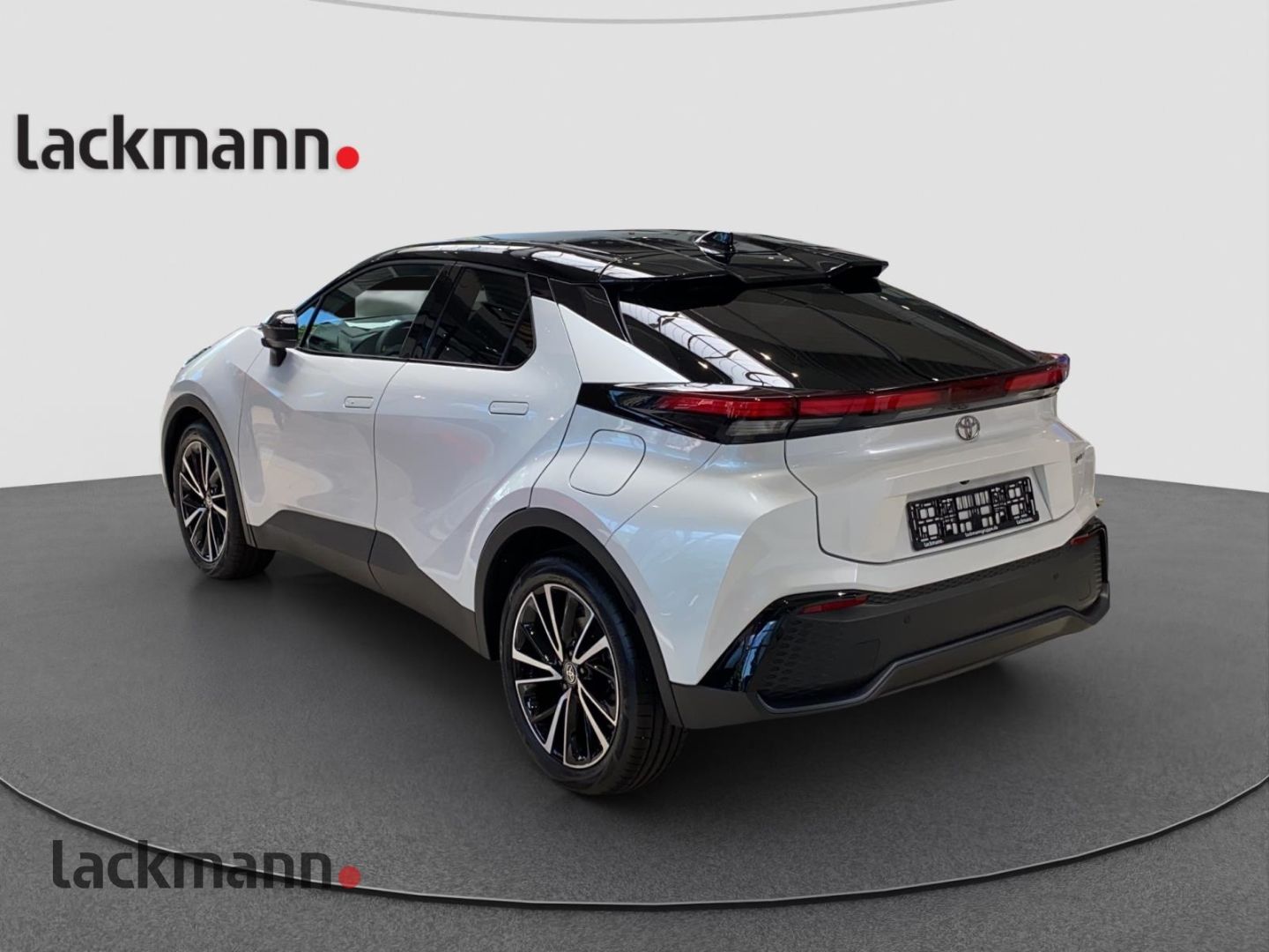 Toyota C-HR 1.8 Hybrid - Samsaru's Car Outlet