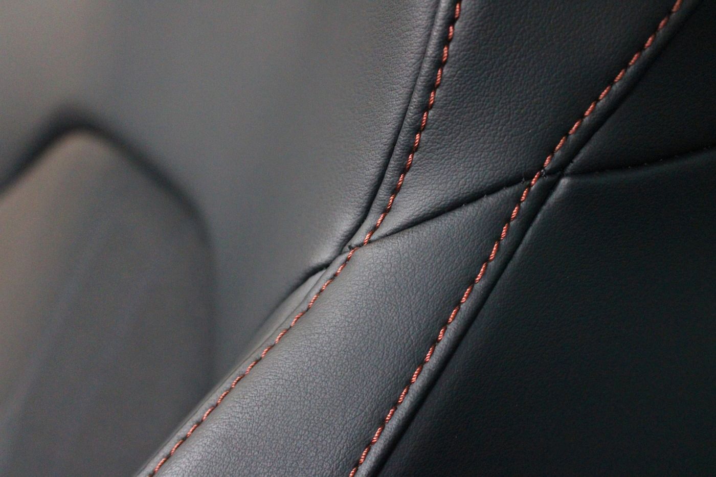 Cupra Formentor 2.0 TSI 4Drive VZ AHK|SOUND|PANO|RCam