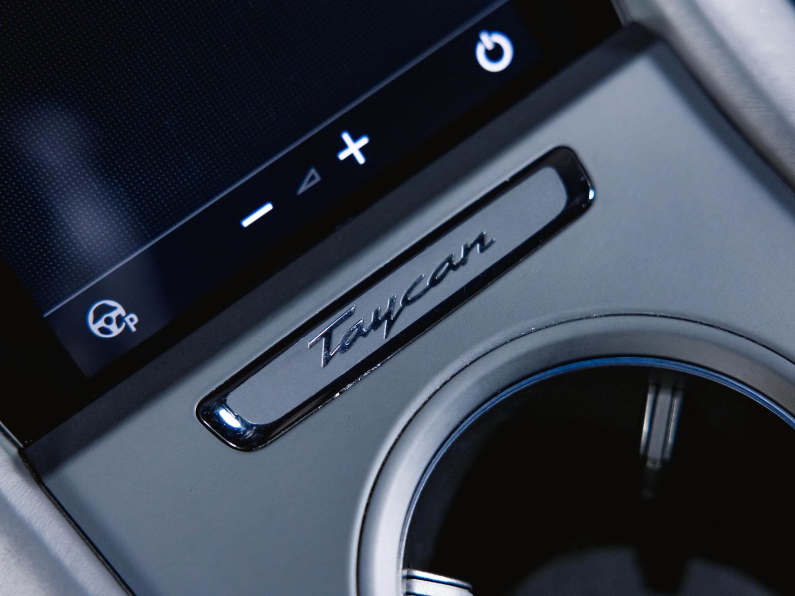 Porsche Taycan GTS InnoDrive BOSE Hinterachslenkung