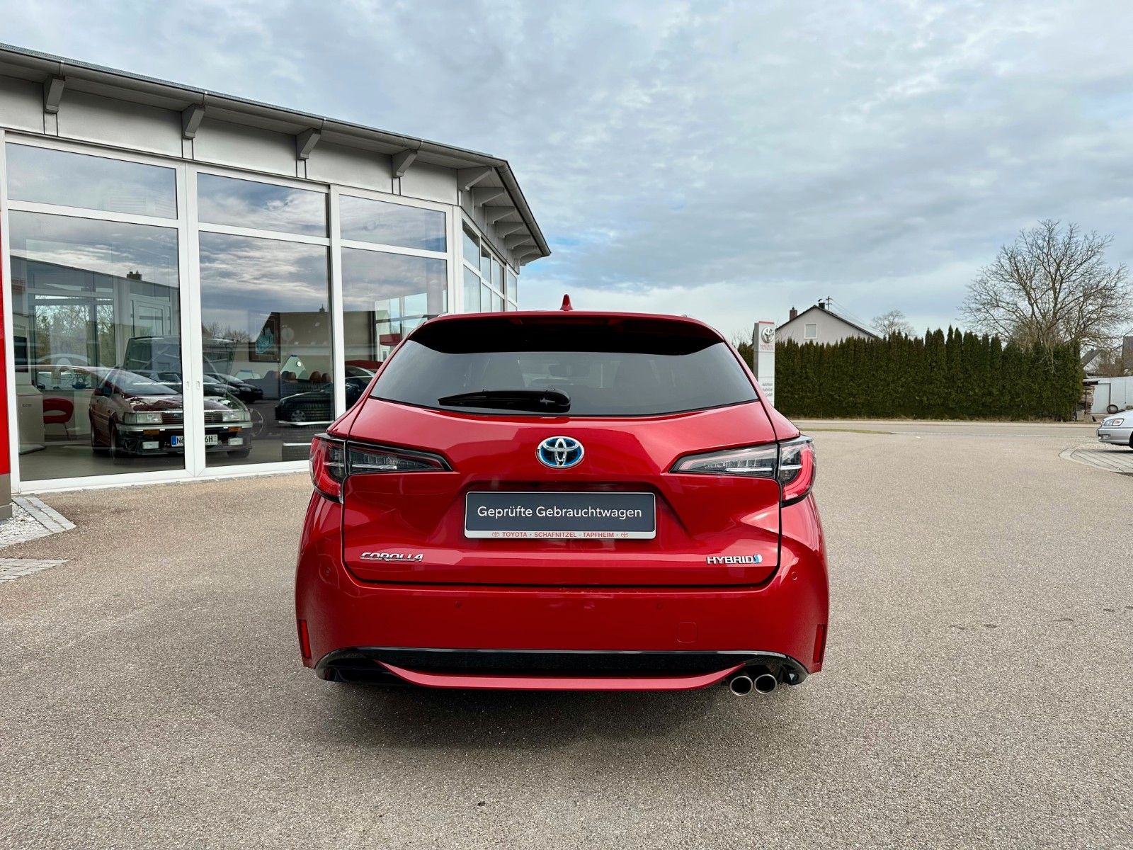 Toyota Corolla Touring Sp. Team D 2.0l Hybrid - Samsaru's Car Outlet