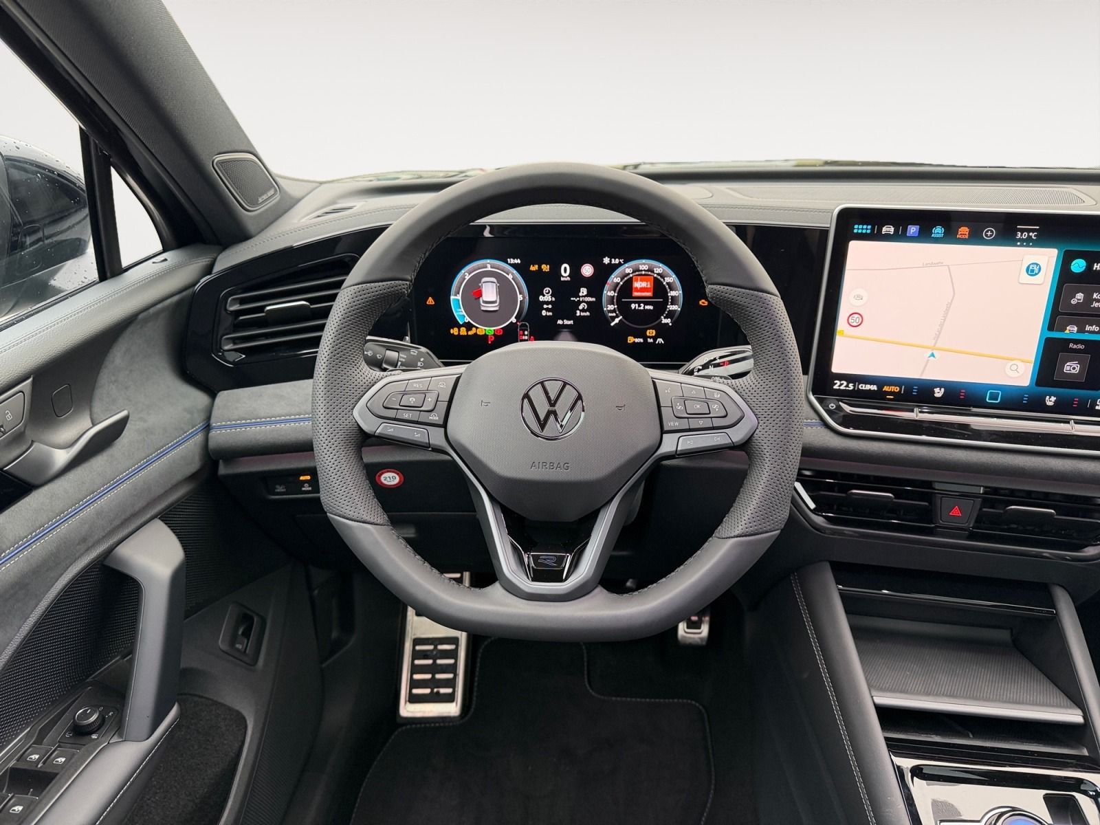 Volkswagen Tiguan*2.0 TDI*R-Line*4Motion*Black-Style*Standh