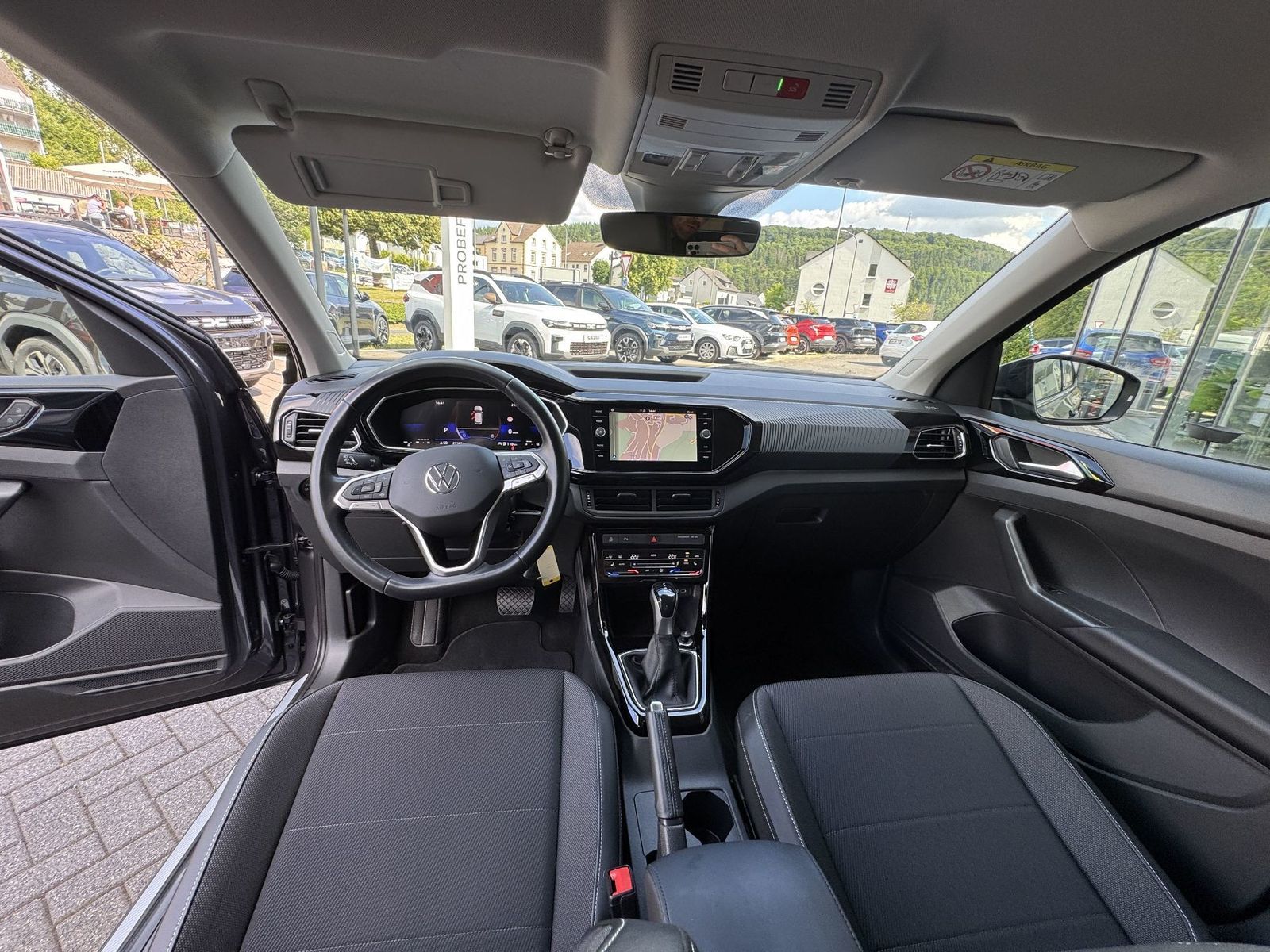Volkswagen T-Cross Style - Samsaru's Car Outlet