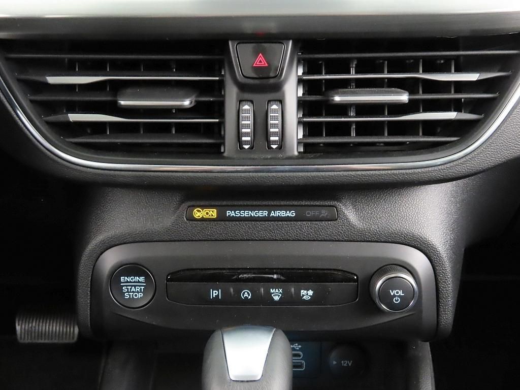 Ford Focus Turnier 1.0 M-Hybrid Aut. Titanium ACC+LED